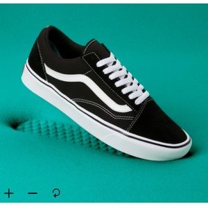 Vans Women’s ComfyCush Old Skool